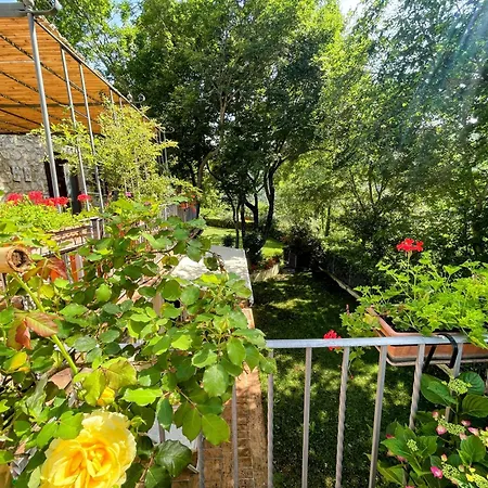 Дом отдыха Luxurious Umbrian Retreat For 10 With Private Terrace And Pool *