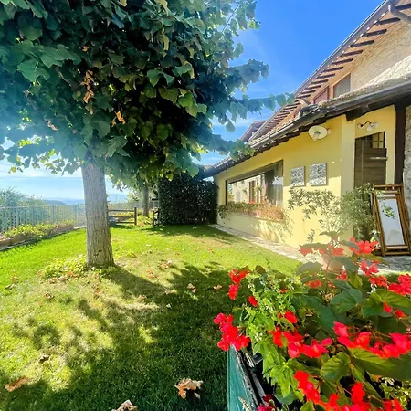 Luxurious Umbrian Retreat For 10 With Private Terrace And Pool Torrecola