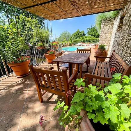 Luxurious Umbrian Retreat For 10 With Private Terrace And Pool * Torrecola