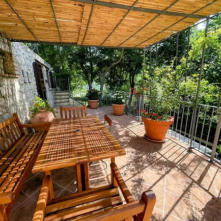 Luxurious Umbrian Retreat For 10 With Private Terrace And Pool * Torrecola