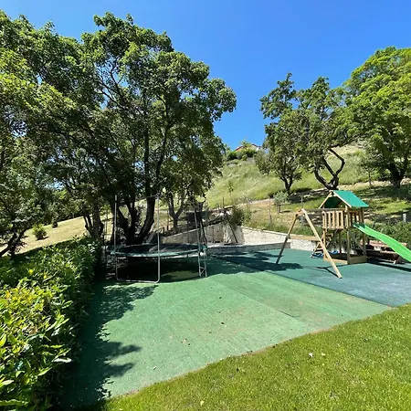 Luxurious Umbrian Retreat For 10 With Private Terrace And Pool *