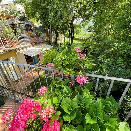 度假居 Luxurious Umbrian Retreat For 10 With Private Terrace And Pool Torrecola